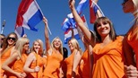 36 mĩ nữ của Hà Lan bị điều tra về … quảng cáo trái phép